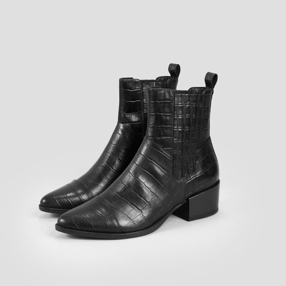Vagabond Shoes - Vagabond - Marja Chelsea Boot / Black Croc